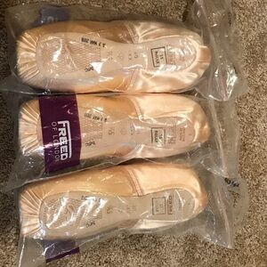 Freed of London pointe shoes